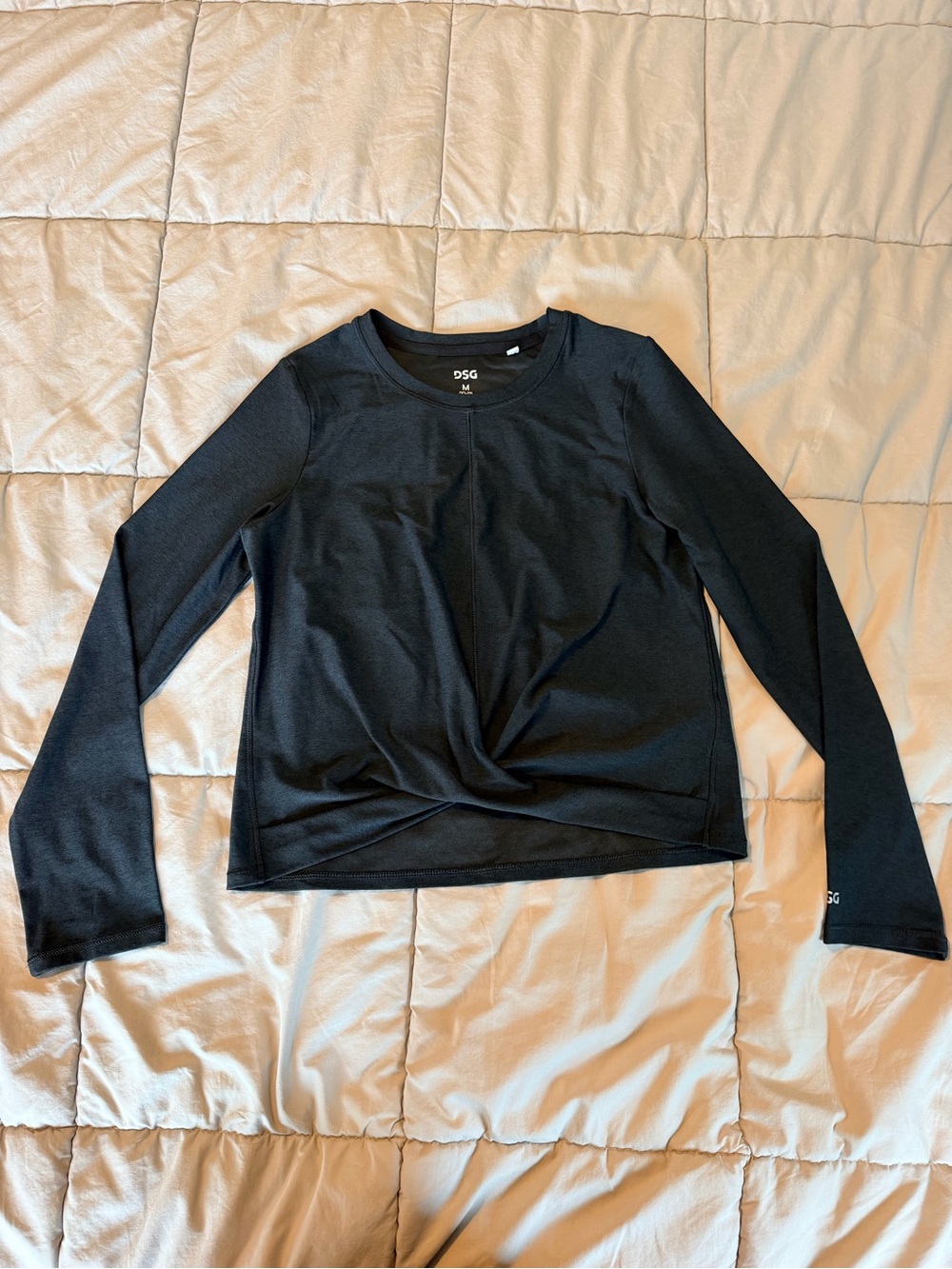 DSG Girl’s Black Long Sleeve Twist-Hem Top